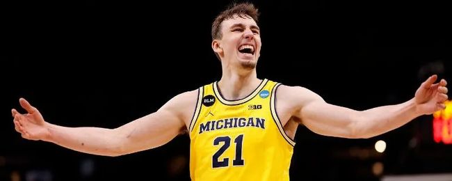 展现了他的 展现了他的