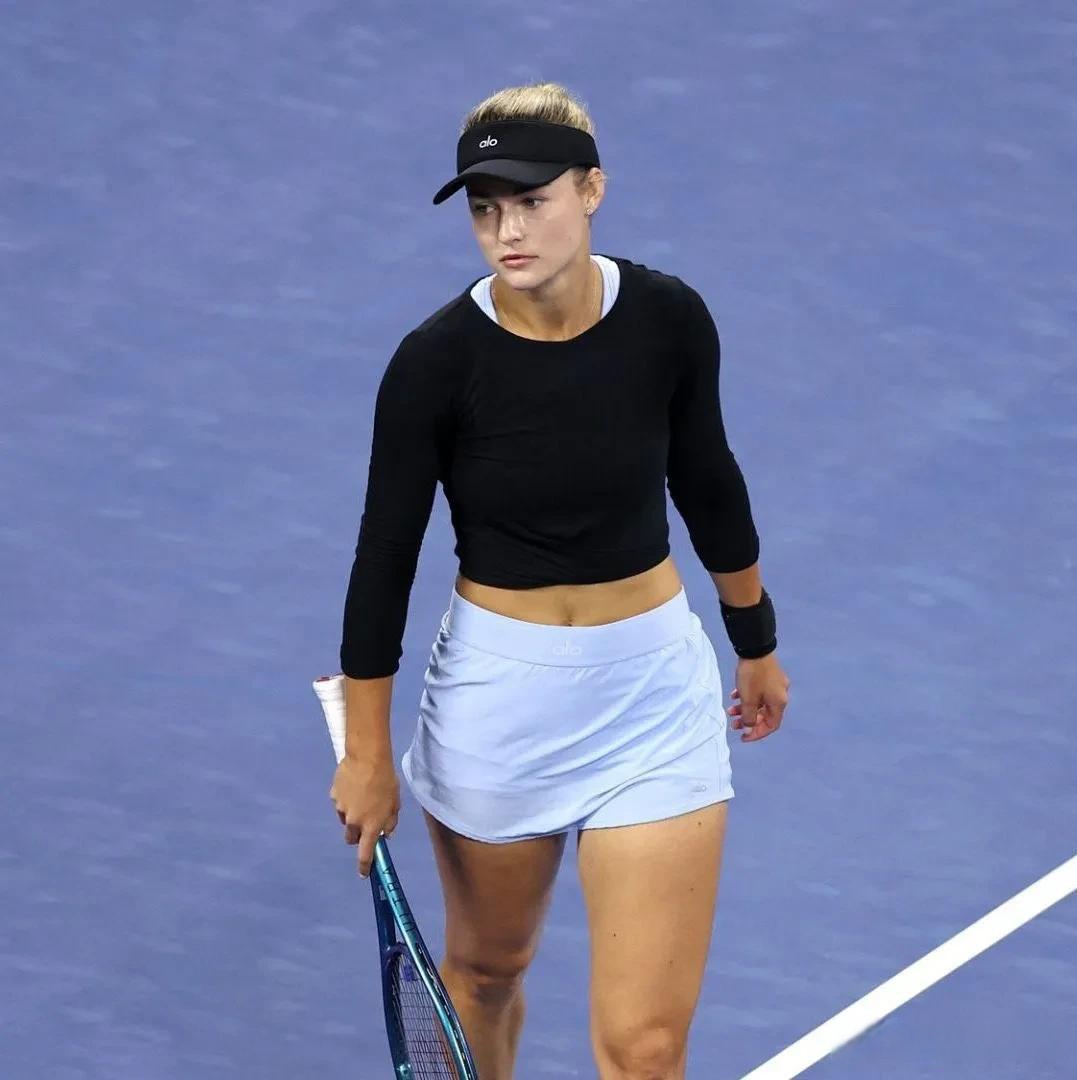 型前锋同样 型前锋同样