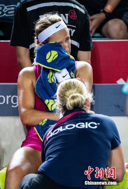 其中8次射 其中8次射