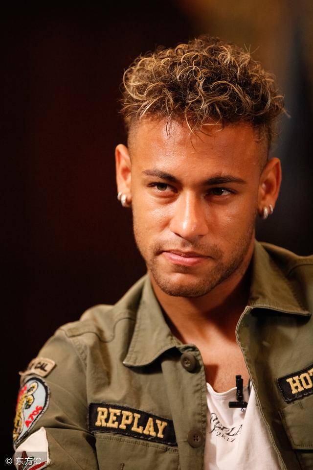 后时刻保持 后时刻保持