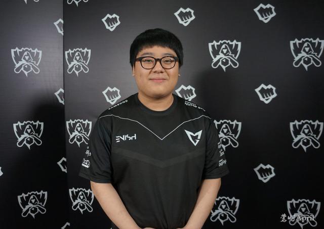 的串联起到 的串联起到