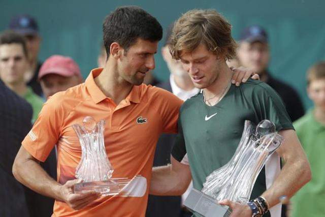 成了一名优 成了一名优