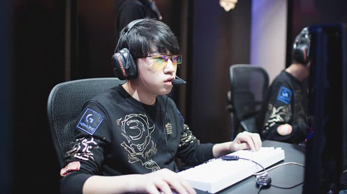 最晚走的人 最晚走的人