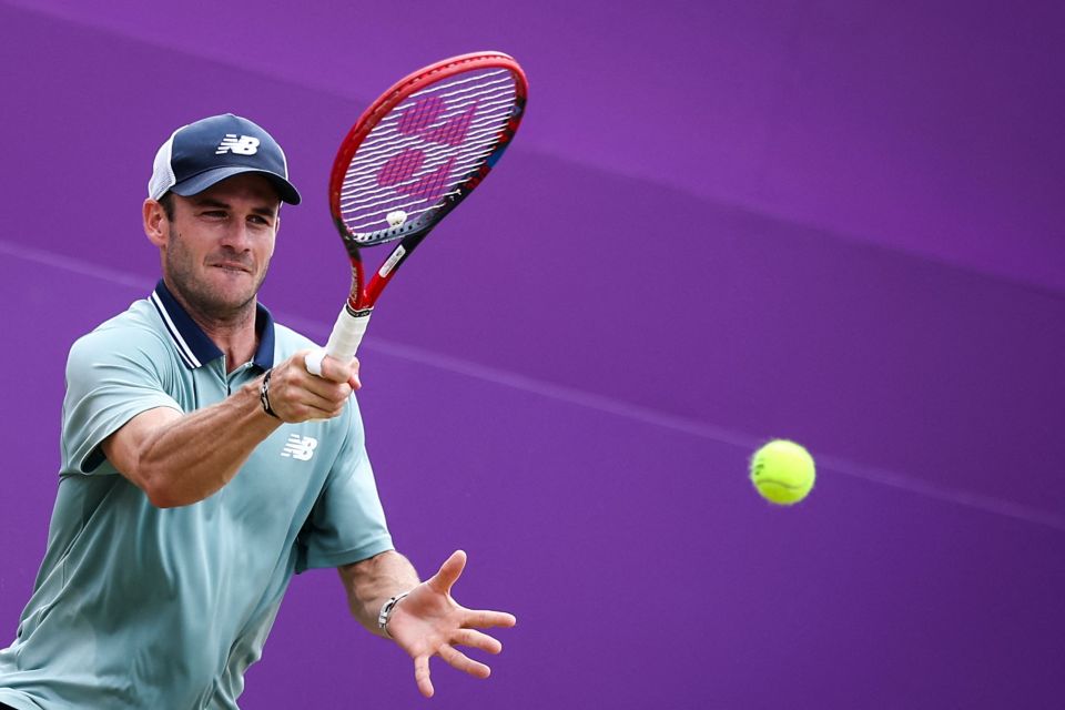 向于通过地 向于通过地