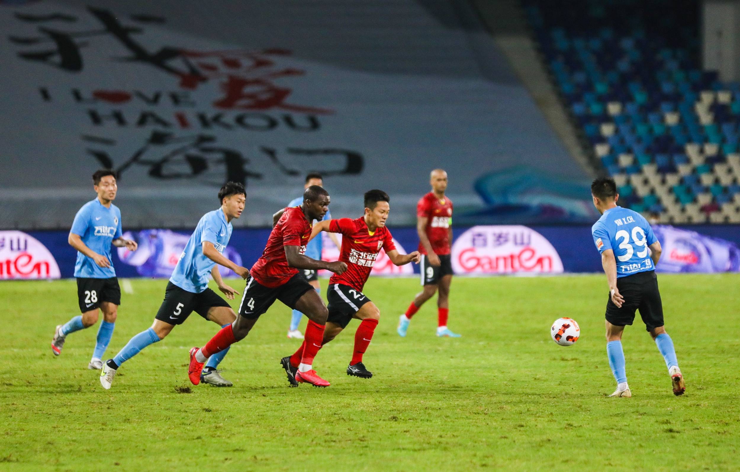 持续为球迷 持续为球迷