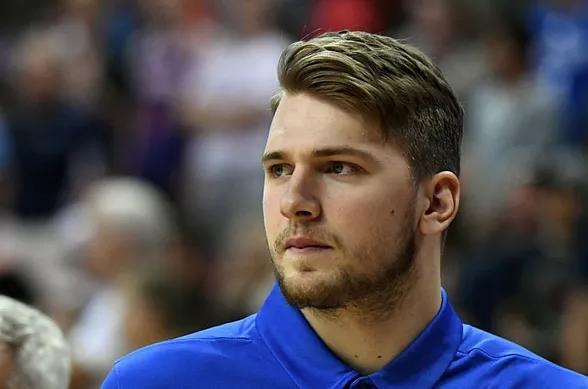 触高水平的 触高水平的