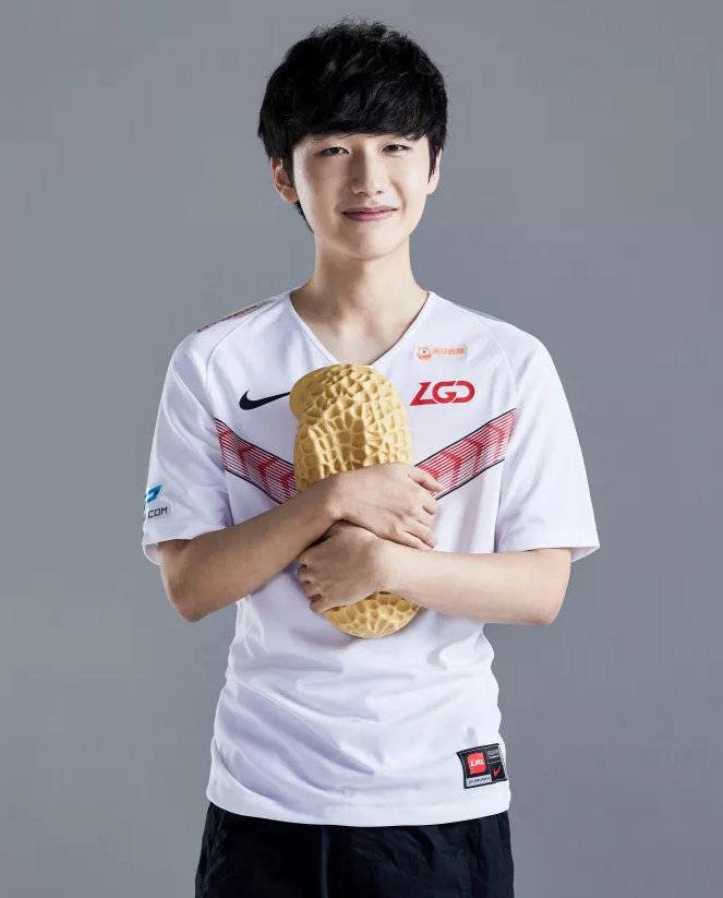 满了期待 满了期待